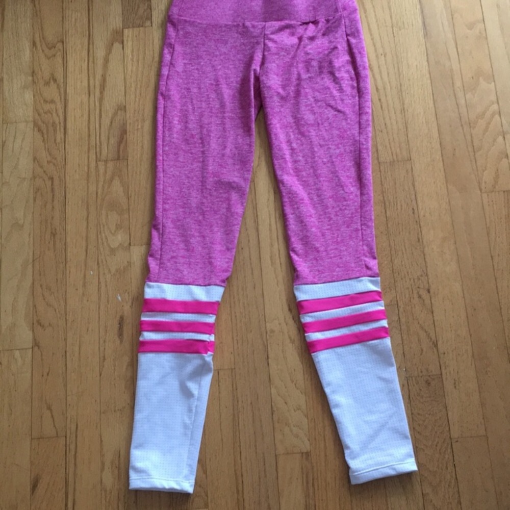 Bombshell Leggings - image 5